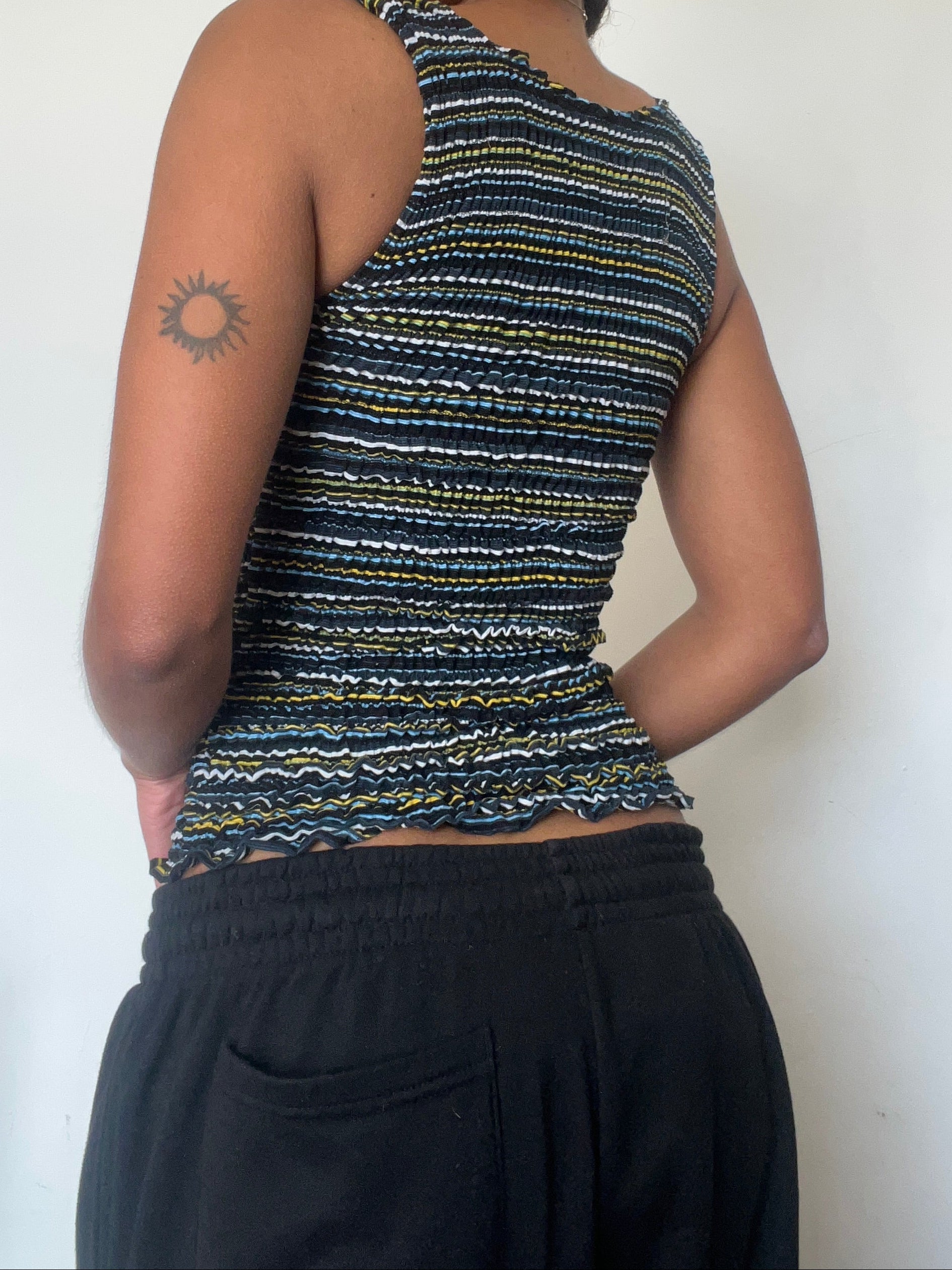 2-in-1 V-neck / Boatneck blue black striped top