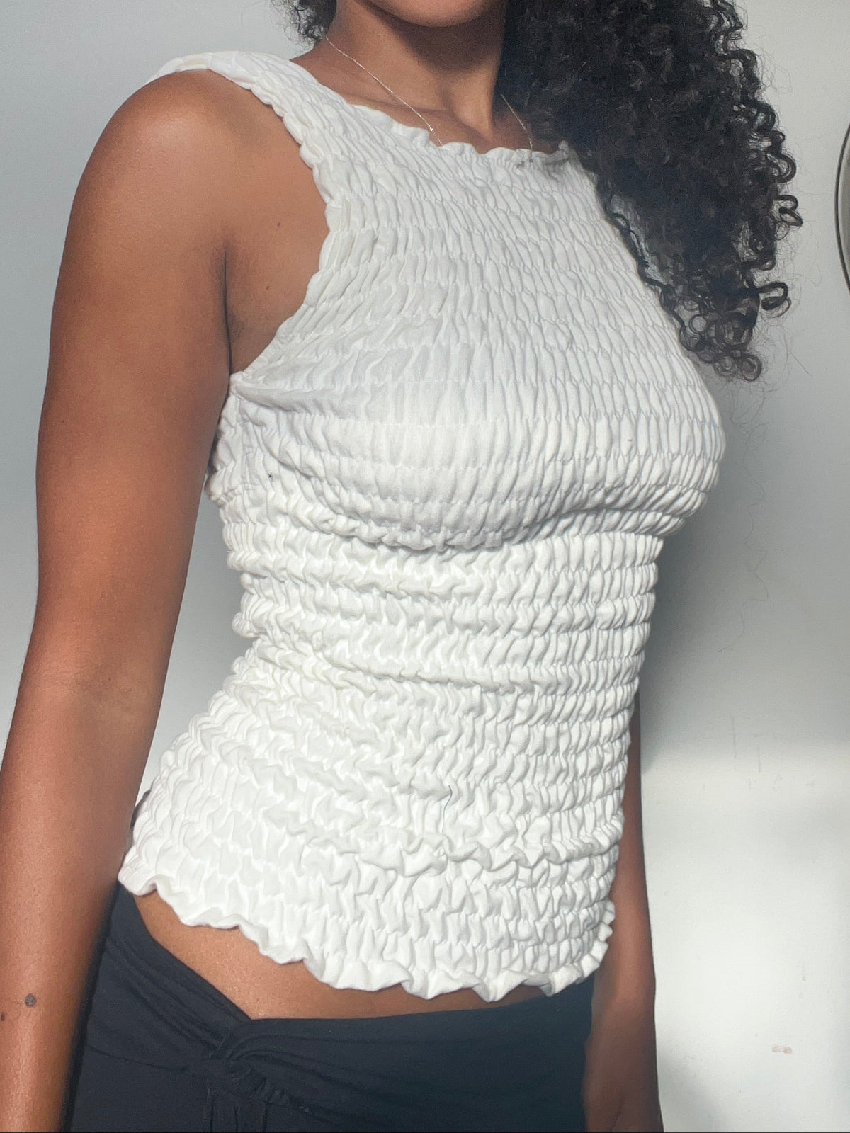 2-in-1 V-neck / Boatneck cream top