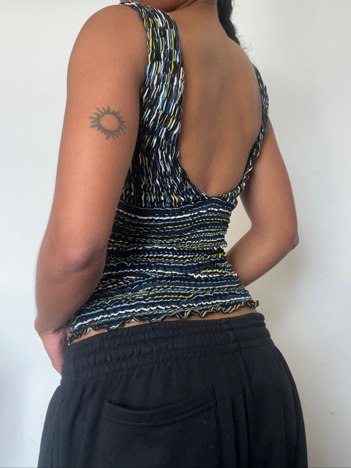 2-in-1 V-neck / Boatneck blue black striped top